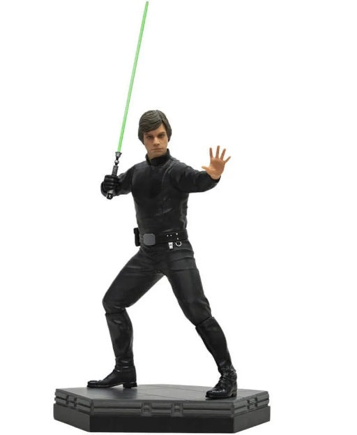 Orignal Star Wars 1/10 Art Scale Luke Skywalker Miniature Figure - Iron Studios